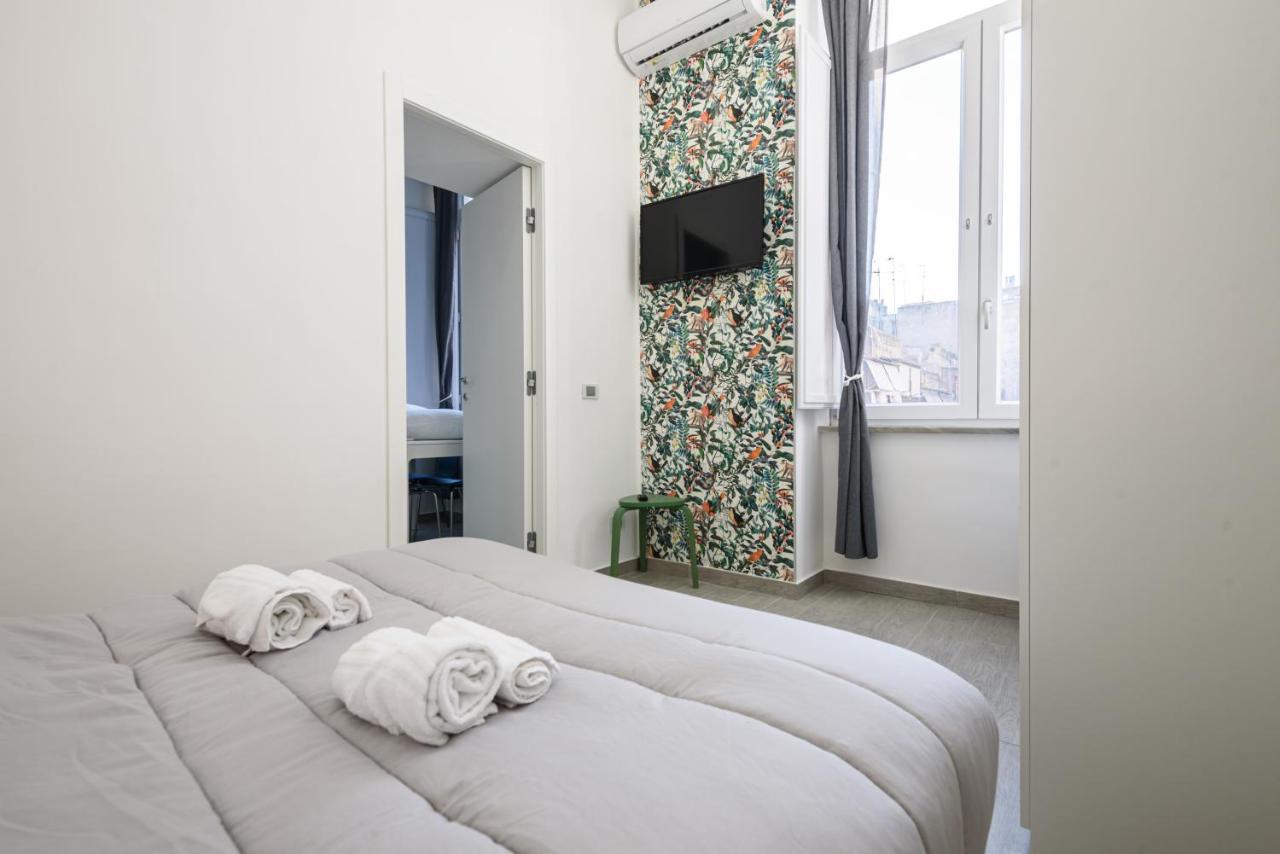 Af Appart'Hotel Napoli Exteriör bild