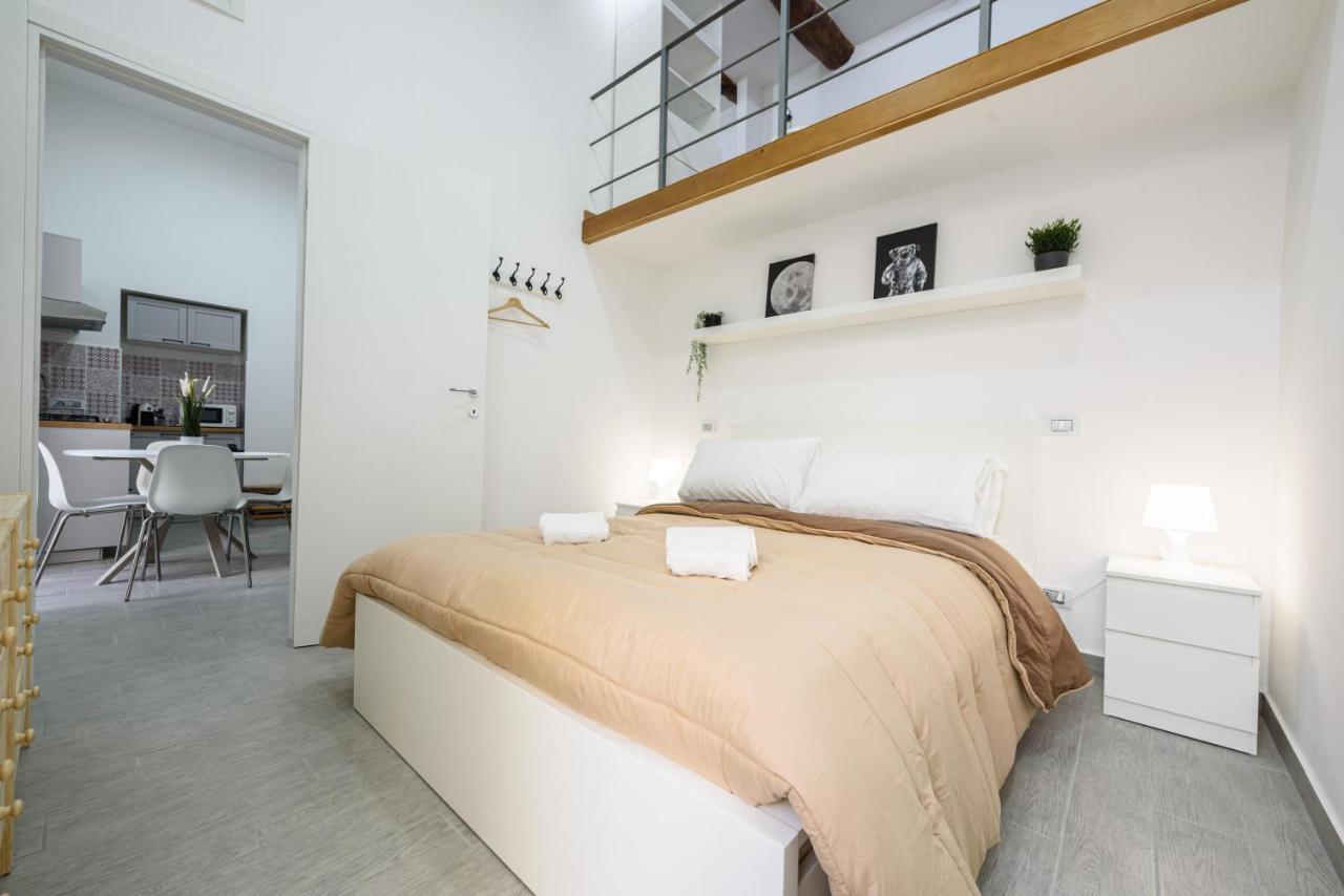 Af Appart'Hotel Napoli Exteriör bild